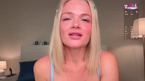 Snapshot of milademies chatting on October 2025 03:37:02 AM Miss Cutie online show from October 2025 03:37:02 AM