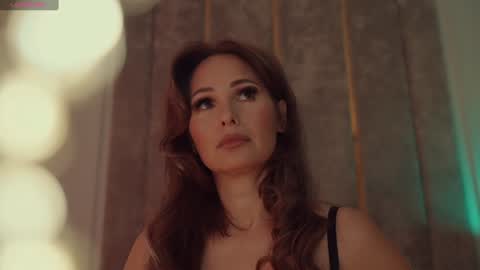 Snapshot of miladystarlight chatting on September 2025 09:53:02 PM online show from September 2025 09:53:02 PM