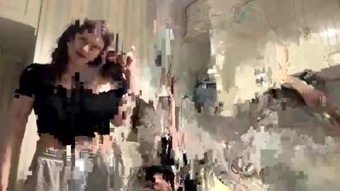 Mila online show from April 2026 07:44:02 PM