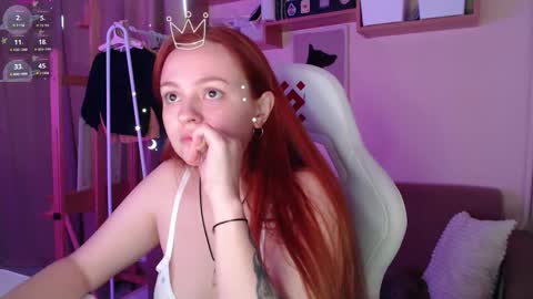 Snapshot of milafmars chatting on November 2025 08:04:01 AM Milana online show from November 2025 08:04:01 AM