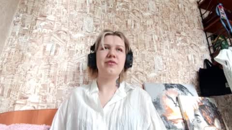 Chloe online show from March 2026 04:23:01 AM