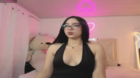 milah_tay online show from April 2026 11:35:02 AM