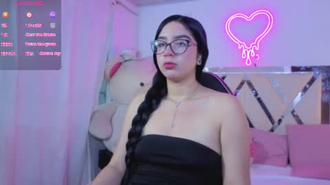 milah_tay online show from July 2026 11:23:01 AM