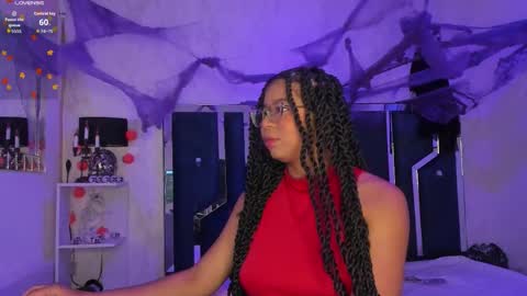 Milenna online show from October 2025 04:24:01 AM