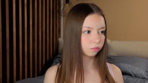 Mila online show from May 2026 03:17:01 PM