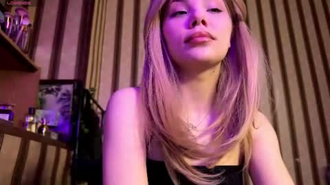 milakittys online show from June 2026 11:30:02 AM