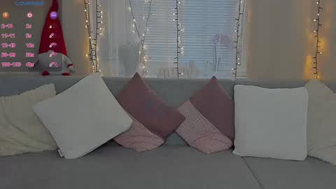 Mila online show from December 2024 08:00:02 AM