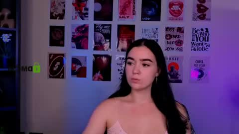 milamiuuu online show from July 2026 07:16:01 PM