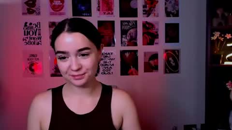 milamiuuu online show from July 2026 07:38:02 PM