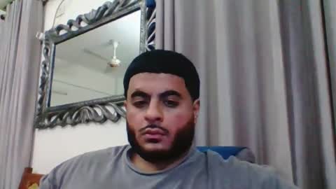 Snapshot of milan20099 chatting on April 2026 05:18:01 PM milan20099 online show from April 2026 05:18:01 PM