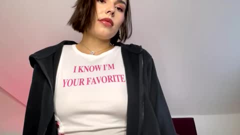 milan_22_ online show from February 2026 01:44:02 PM