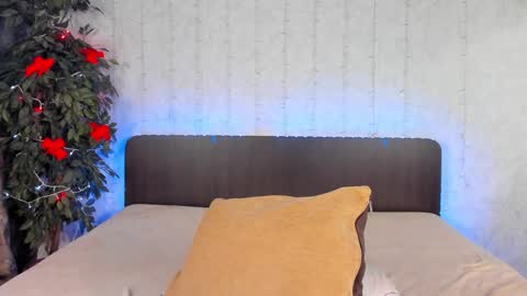 Snapshot of milana_crystal_ chatting on December 2024 11:17:01 AM Milana online show from December 2024 11:17:01 AM