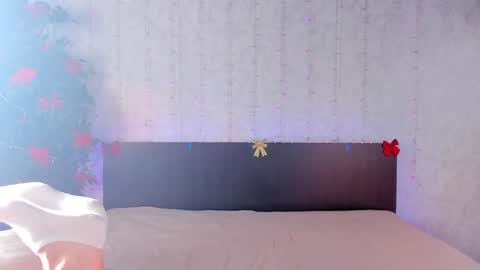 Snapshot of milana_crystal_ chatting on January 2025 11:37:01 AM Milana online show from January 2025 11:37:01 AM