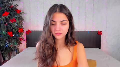 Snapshot of milana_crystal_ chatting on January 2025 08:19:02 AM Milana online show from January 2025 08:19:02 AM