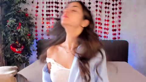 Snapshot of milana_crystal_ chatting on February 2025 08:21:02 AM Milana online show from February 2025 08:21:02 AM