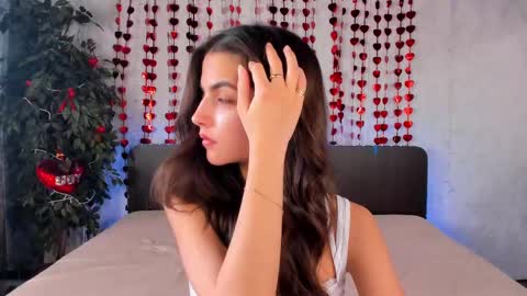 Snapshot of milana_crystal_ chatting on February 2025 11:17:01 AM Milana online show from February 2025 11:17:01 AM