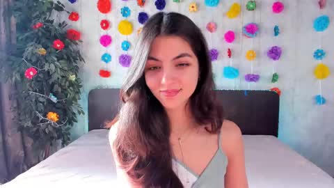 Snapshot of milana_crystal_ chatting on March 2025 11:33:02 AM Milana online show from March 2025 11:33:02 AM
