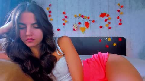 Snapshot of milana_crystal_ chatting on October 2025 08:07:02 AM Milana online show from October 2025 08:07:02 AM