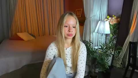 Milana online show from July 2026 09:11:02 AM