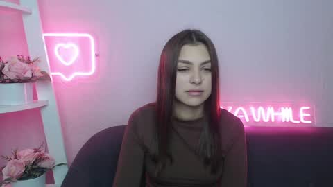 Snapshot of milanaangelas chatting on December 2024 05:40:02 AM milanaangelas online show from December 2024 05:40:02 AM