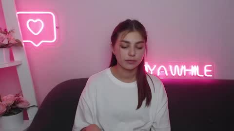 Snapshot of milanaangelas chatting on December 2024 10:13:02 AM milanaangelas online show from December 2024 10:13:02 AM