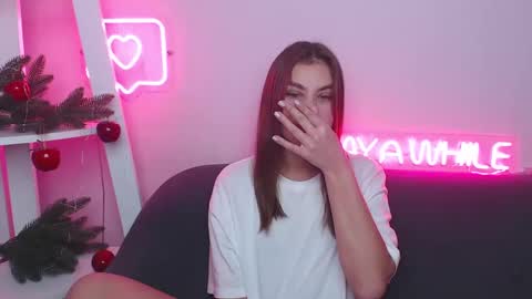 Snapshot of milanaangelas chatting on December 2024 10:55:02 AM milanaangelas online show from December 2024 10:55:02 AM