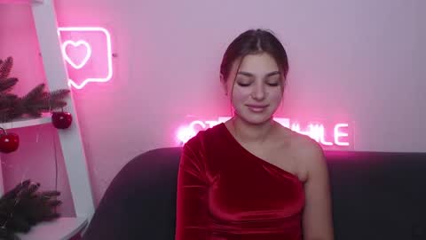 Snapshot of milanaangelas chatting on December 2024 10:15:02 AM milanaangelas online show from December 2024 10:15:02 AM