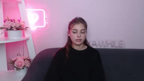 Snapshot of milanaangelas chatting on March 2025 11:50:01 AM milanaangelas online show from March 2025 11:50:01 AM