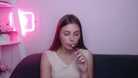 milanaangelas online show from June 2026 04:52:02 AM
