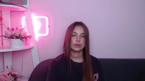 milanaangelas online show from July 2026 08:00:01 PM