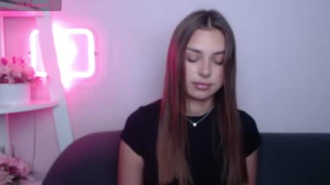 milanaangelas online show from July 2026 04:41:01 AM