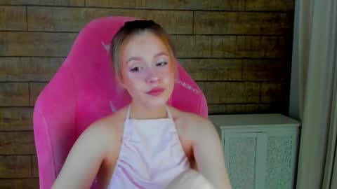 Snapshot of milanabalmain chatting on March 2026 04:14:02 AM MilanaBalmain online show from March 2026 04:14:02 AM