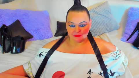 Lana online show from January 2025 09:40:01 PM