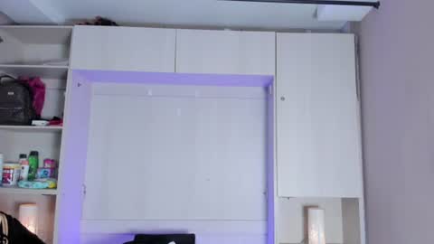 milasantoss online show from July 2026 11:37:02 AM