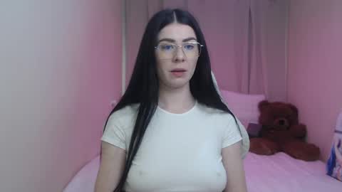 milasecretsss online show from April 2026 11:49:02 AM