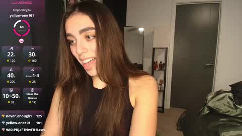 Snapshot of milaseren chatting on February 2026 03:17:01 AM Mila online show from February 2026 03:17:01 AM