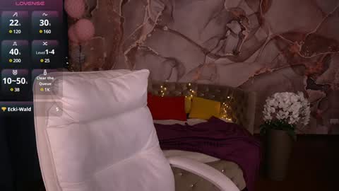 Snapshot of milashalovely chatting on February 2025 04:14:02 PM Milasha online show from February 2025 04:14:02 PM