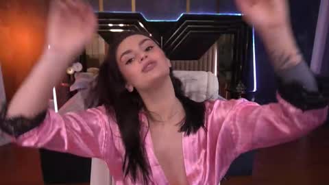 Snapshot of milashalovely chatting on October 2025 02:24:02 PM Milasha online show from October 2025 02:24:02 PM