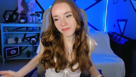 Mila online show from May 2026 05:25:01 AM