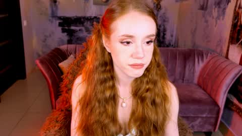 Mila online show from May 2026 05:25:03 AM