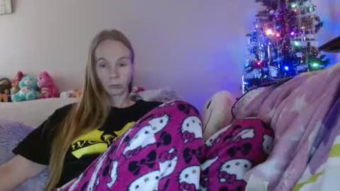 Mila online show from January 2025 05:45:01 PM