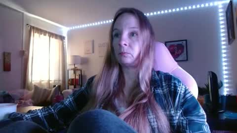 Mila online show from February 2026 02:16:02 PM