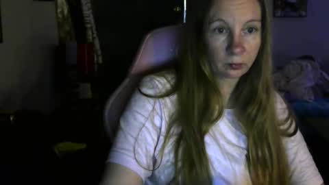 Snapshot of milastoned chatting on April 2026 03:46:02 PM Mila online show from April 2026 03:46:02 PM