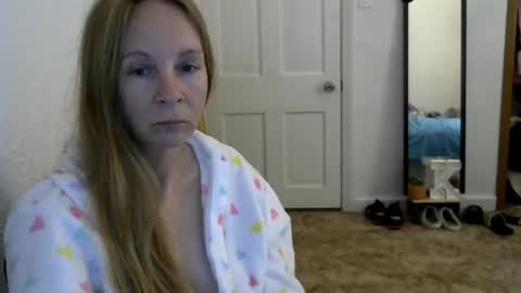 Snapshot of milastoned chatting on July 2026 03:05:01 PM Mila online show from July 2026 03:05:01 PM