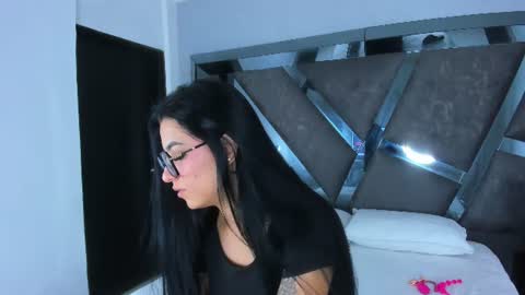 Milawink online show from June 2026 07:34:02 PM