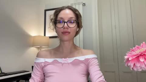 Snapshot of milayah chatting on October 2025 02:51:02 PM Mila online show from October 2025 02:51:02 PM