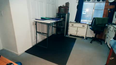 Milehi1958 online show from September 2025 02:06:02 PM