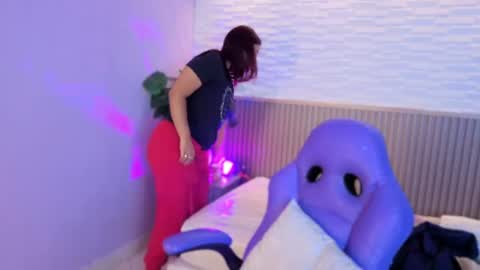 milena_lawson online show from June 2026 12:39:01 PM