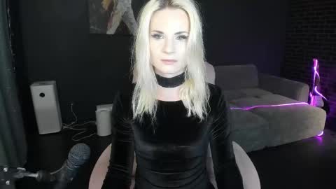 Milena online show from February 2026 12:29:02 AM