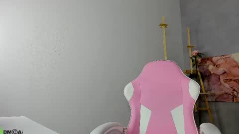 Milena online show from June 2026 01:22:01 AM